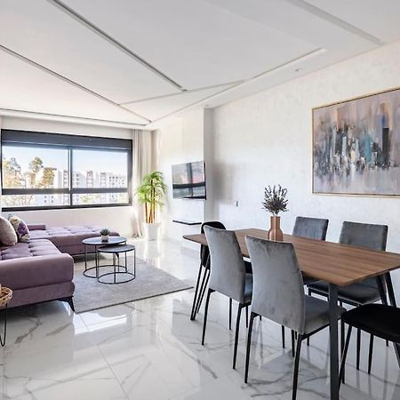 Superb & Sunny 2Br & 2Ba Apt. W/ Seaview, Malabata Tânger Exterior foto