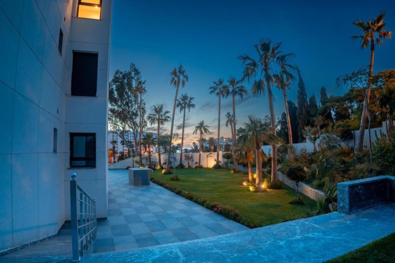 Superb & Sunny 2Br & 2Ba Apt. W/ Seaview, Malabata Tânger Exterior foto